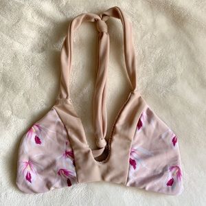 Acacia Island orchid yelpa top